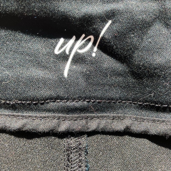 Like new - Black Women’s Sz 16 Chino Pants - Picture 8 of 9